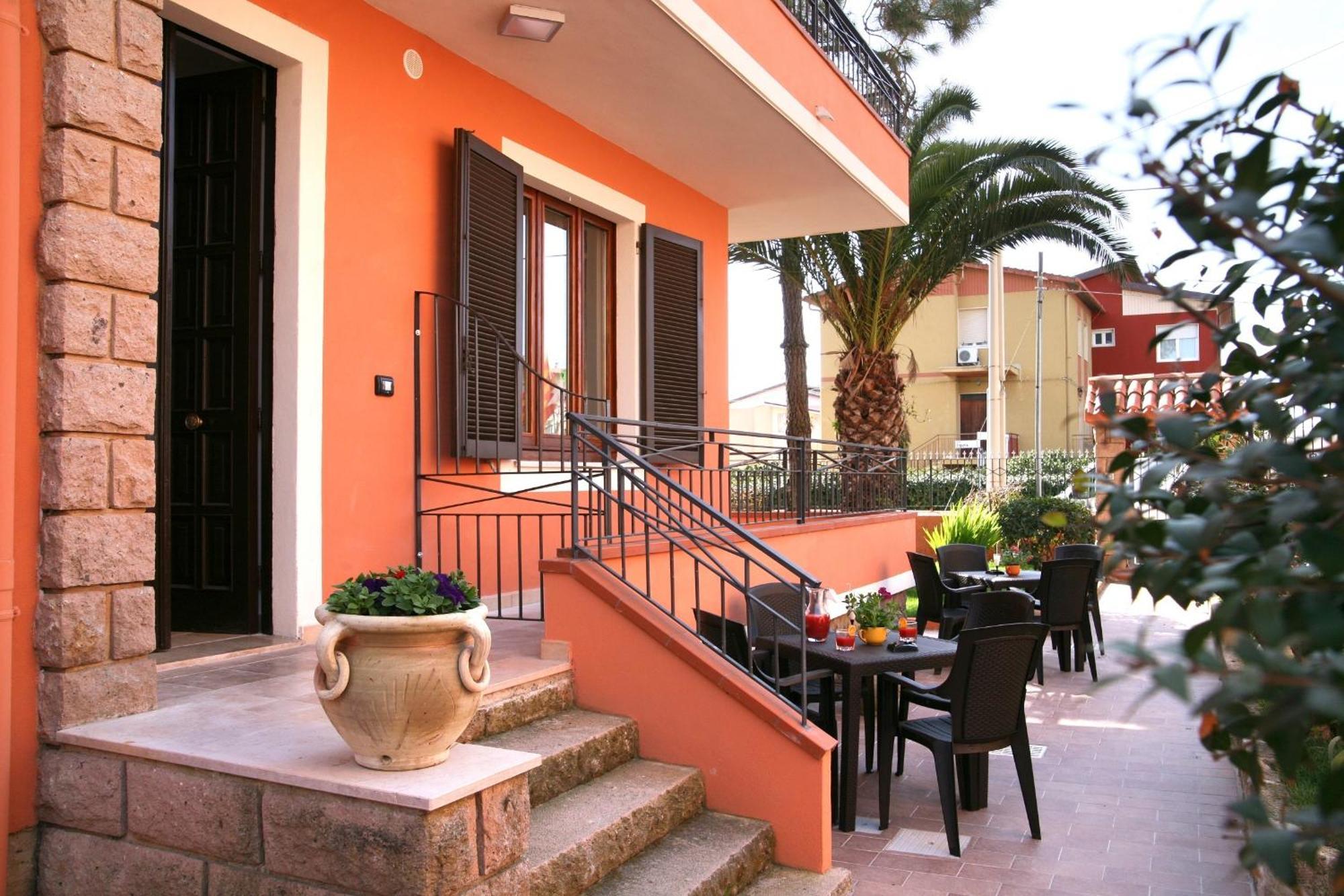 Villa Marogna Альгеро Экстерьер фото